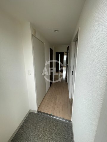 玄関　イリス長居公園　玄関