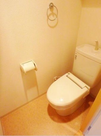 トイレ　※他部屋参照・現況優先