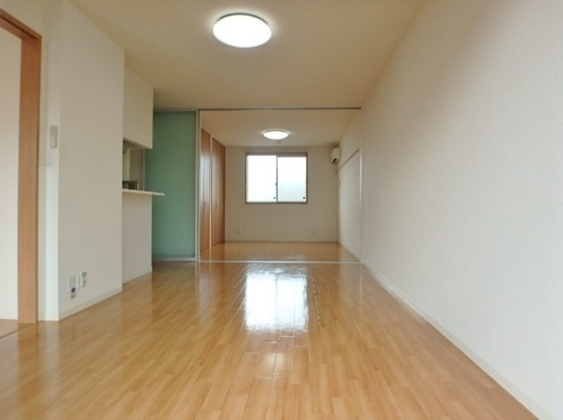 居室・リビング　図面と現状に相違がある場合には現状を優先