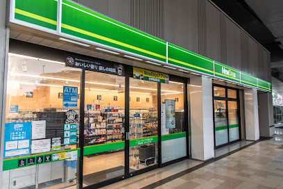 コンビニ　ニューデイズ千駄ケ谷（コンビニ）まで618m