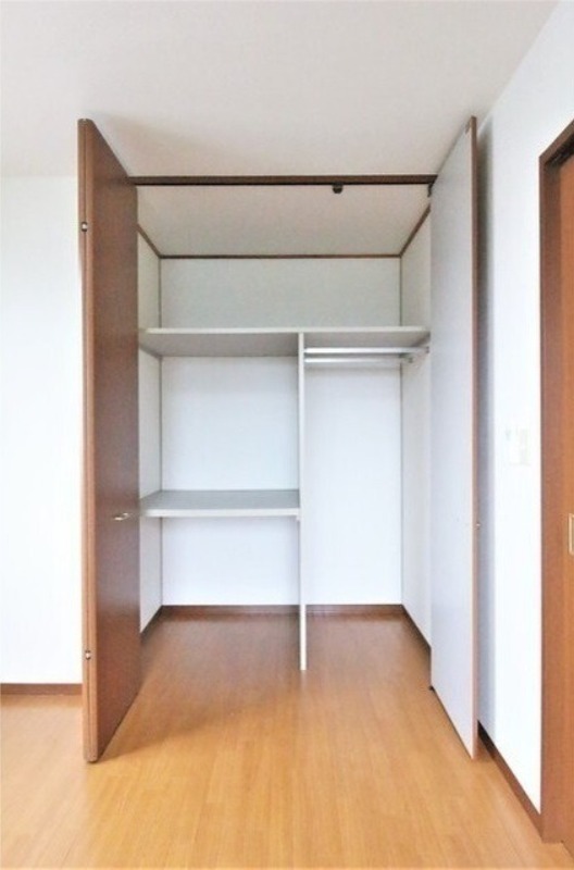 収納　図面と現状に相違がある場合には現状を優先