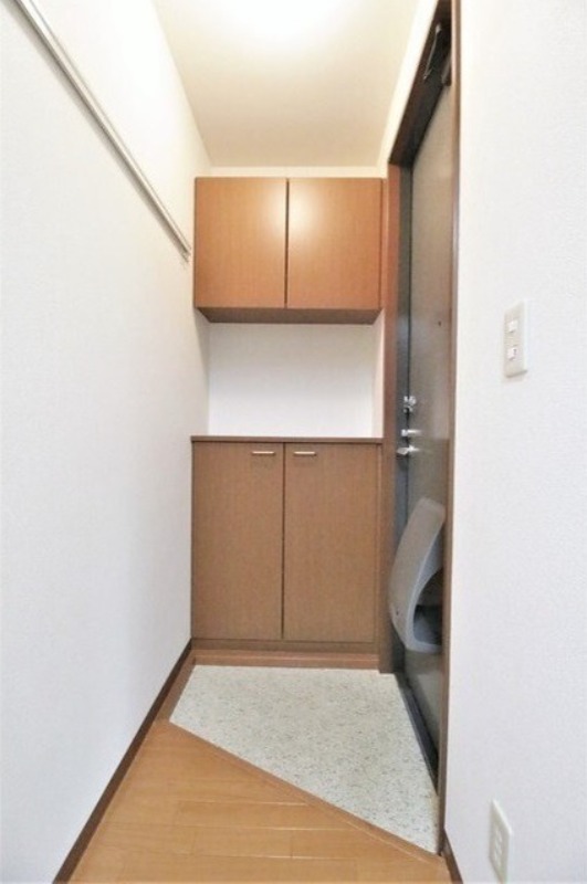 玄関　図面と現状に相違がある場合には現状を優先