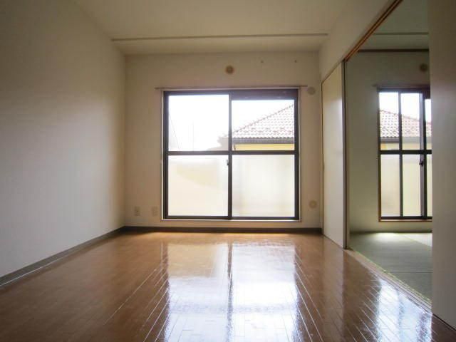 その他部屋・スペース　☆明るい洋室☆