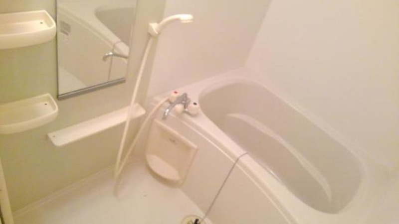 バス・シャワールーム　図面と現状に相違がある場合には現状を優先