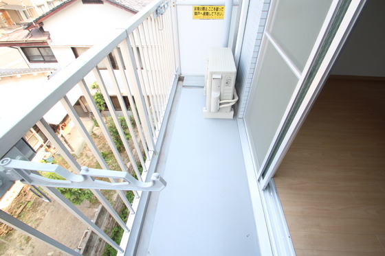 バルコニー　※別部屋の写真です