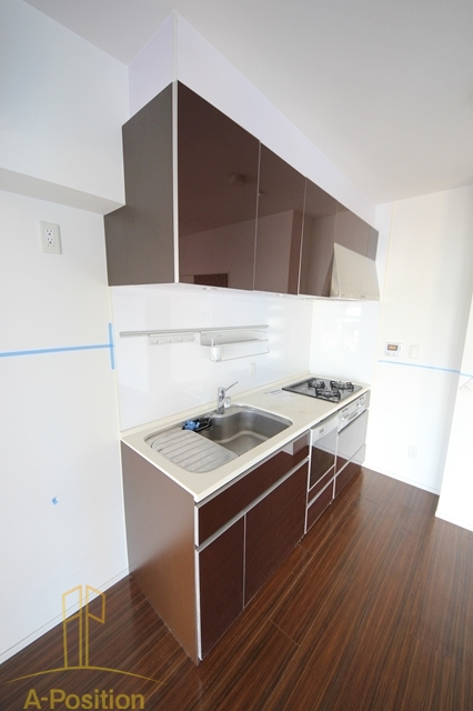 キッチン　W.O.B.NISHIUMEDA（ウォブニシウメダ）