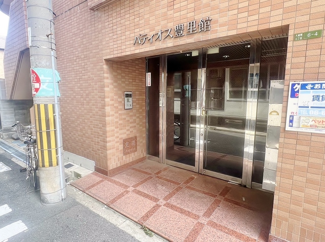 エントランス　オートロック