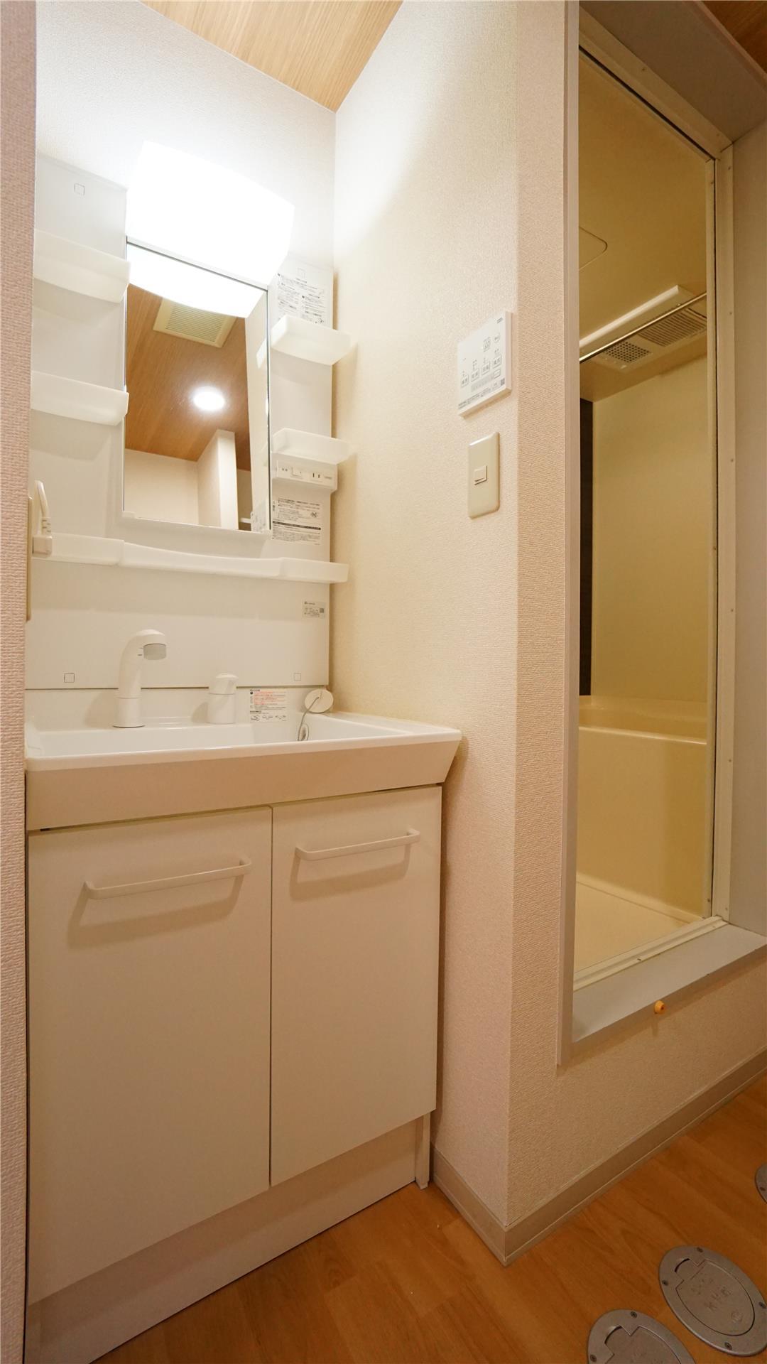 洗面設備　別のお部屋のお写真です