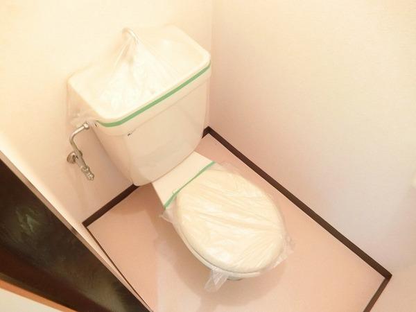 トイレ　セパレート！