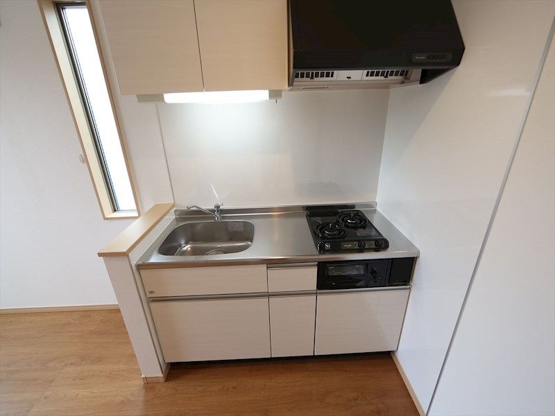 キッチン　システムキッチン（ガス2口グリル付）