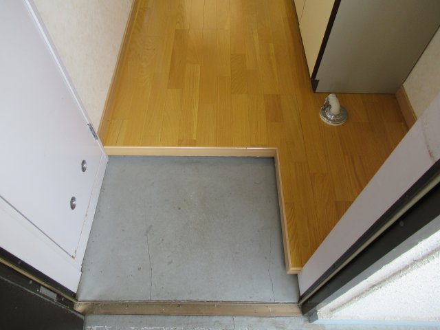 玄関　サンプルになります。