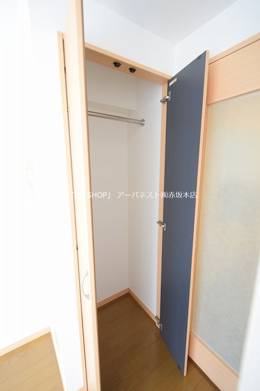 収納　クローゼット