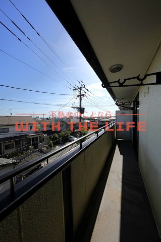 バルコニー　広々としたバルコニーです