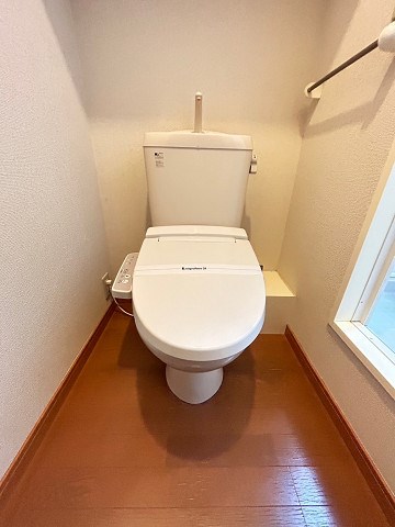 トイレ　ゆったりとした空間のトイレです