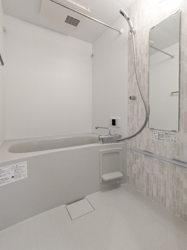 バス・シャワールーム　図面と現状に相違がある場合には現状を優先