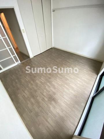 その他部屋・スペース　落ち着いて過ごせるお部屋なので、寝室にいかがでしょうか