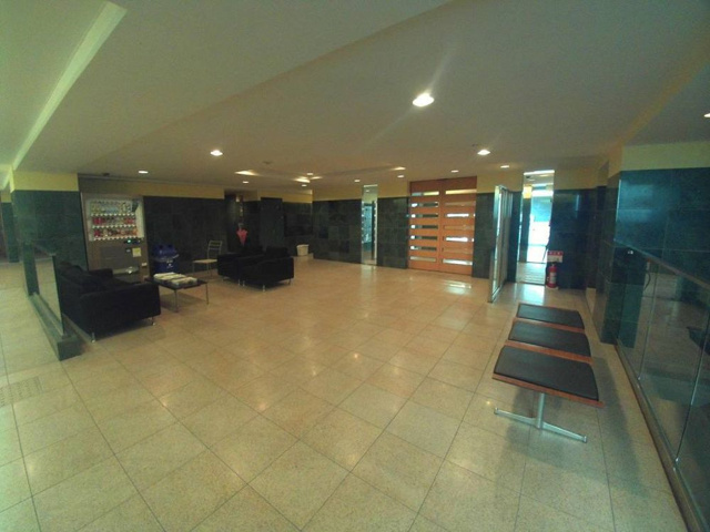 ロビー　ゆとりのあるロビーです