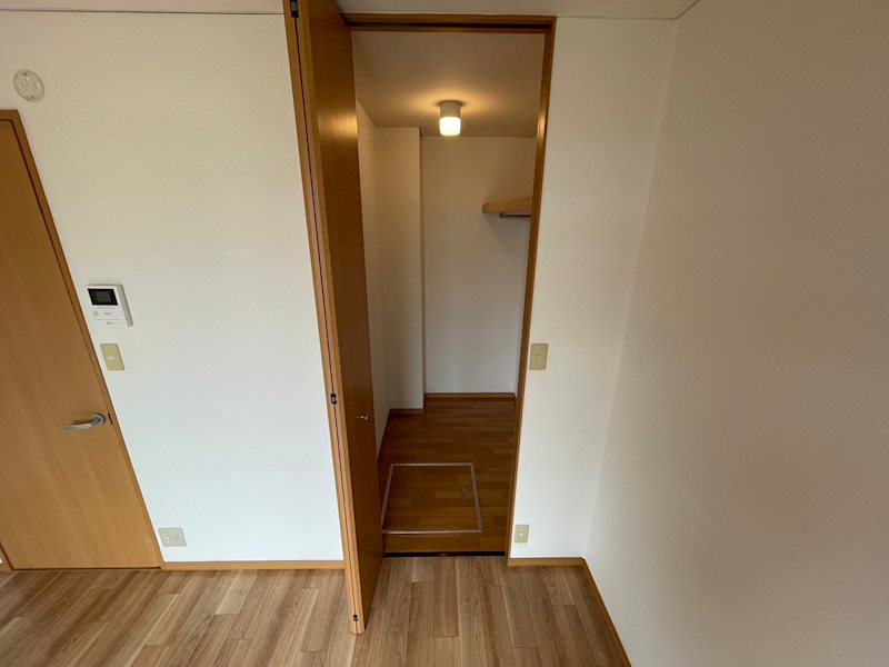 収納　別部屋参考になります。