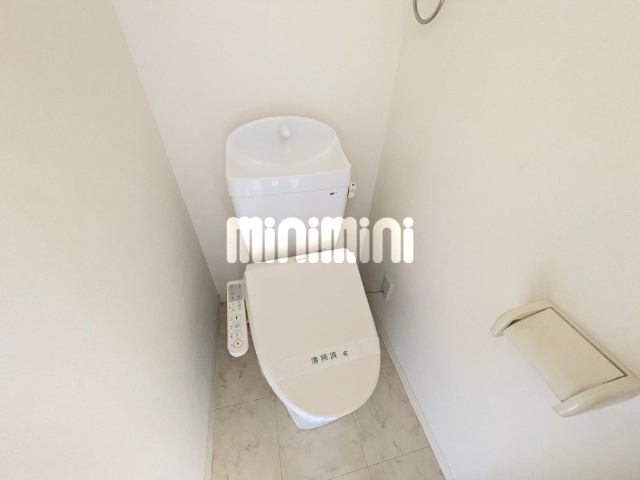 トイレ　床下収納！