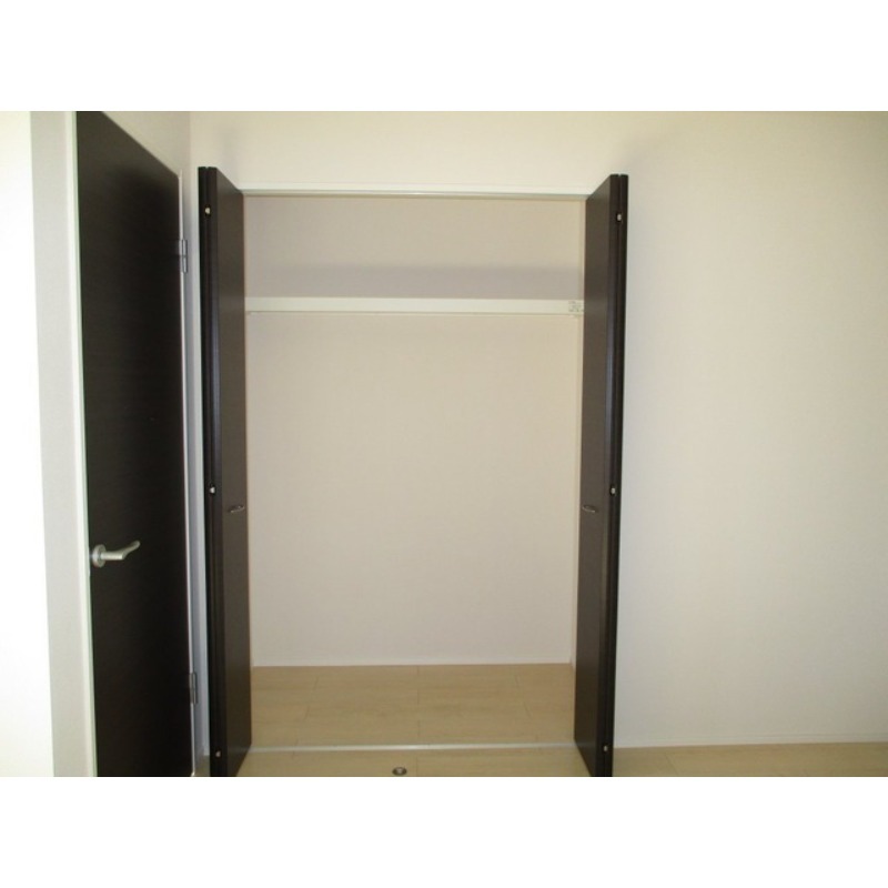 収納　図面と現状に相違がある場合には現状を優先