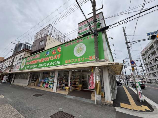 その他　薬局（その他）まで389m