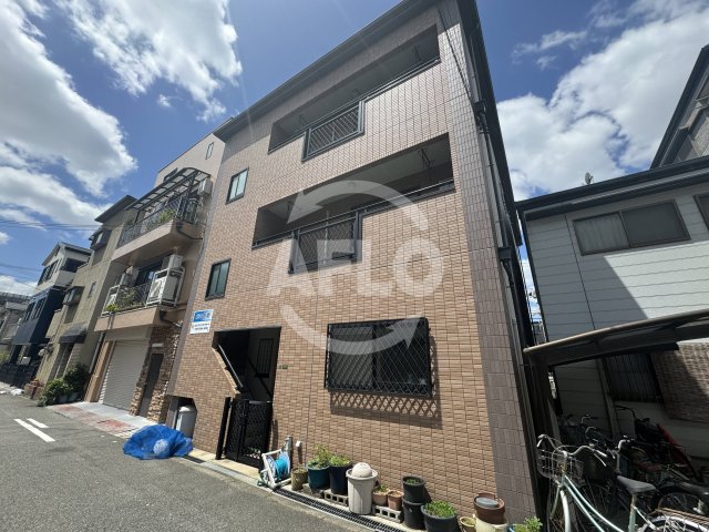 建物外観　メゾンメイプル　外観