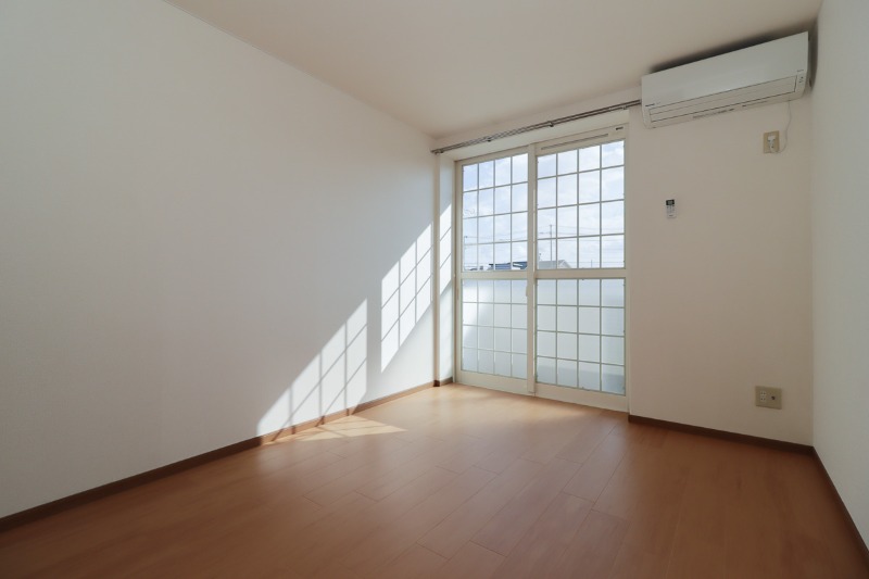 居室・リビング　図面と現状に相違がある場合には現状を優先