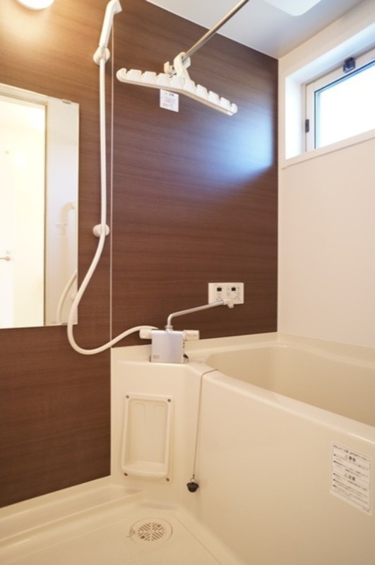 バス・シャワールーム　図面と現状に相違がある場合には現状を優先