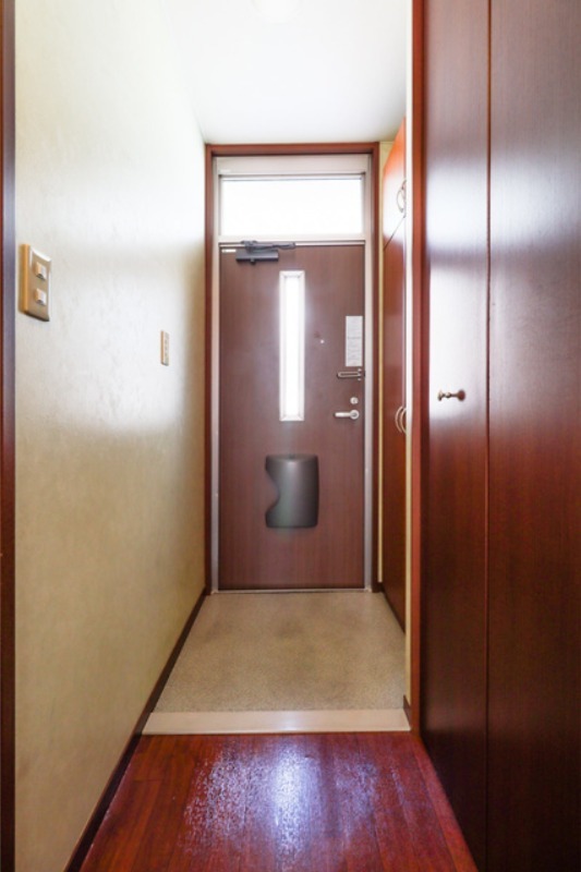 玄関　図面と現状に相違がある場合には現状を優先