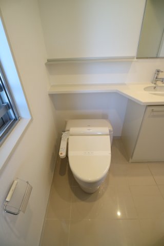 トイレ　参考写真