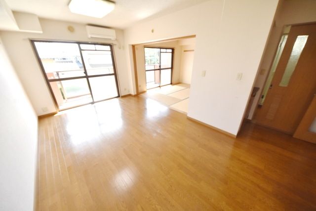 居室・リビング　他号室参考写真