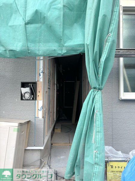 エントランス　バルコニー