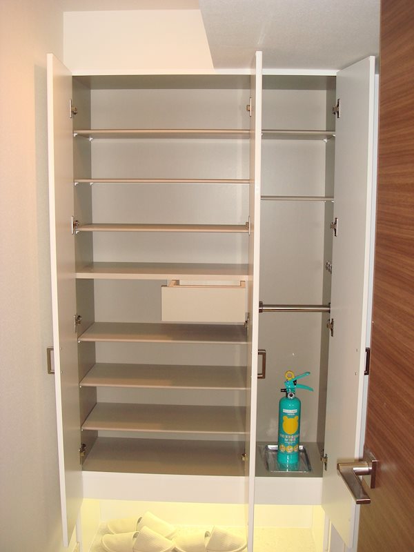 玄関　別号室の参考写真です。