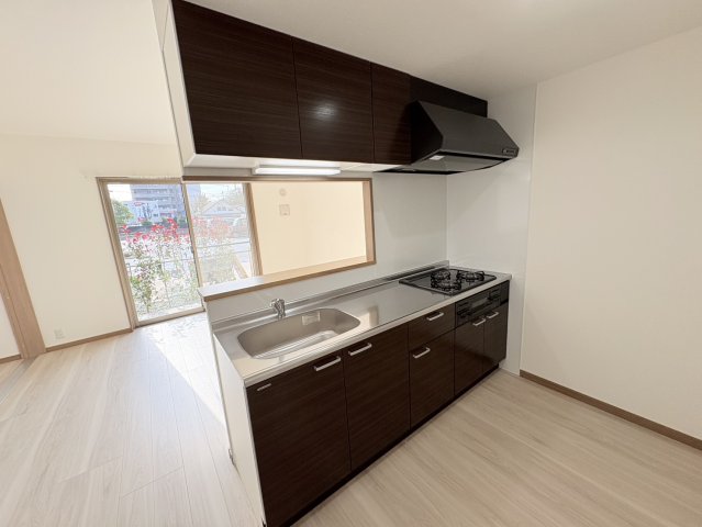 キッチン　参考写真になりますのでご承知おき下さい。