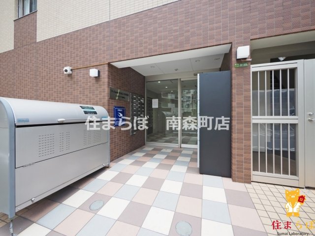 エントランス　「暮らしの設計図は、ここから始まります。」