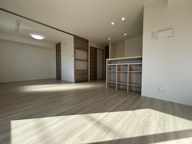 居室・リビング　同型イメージ