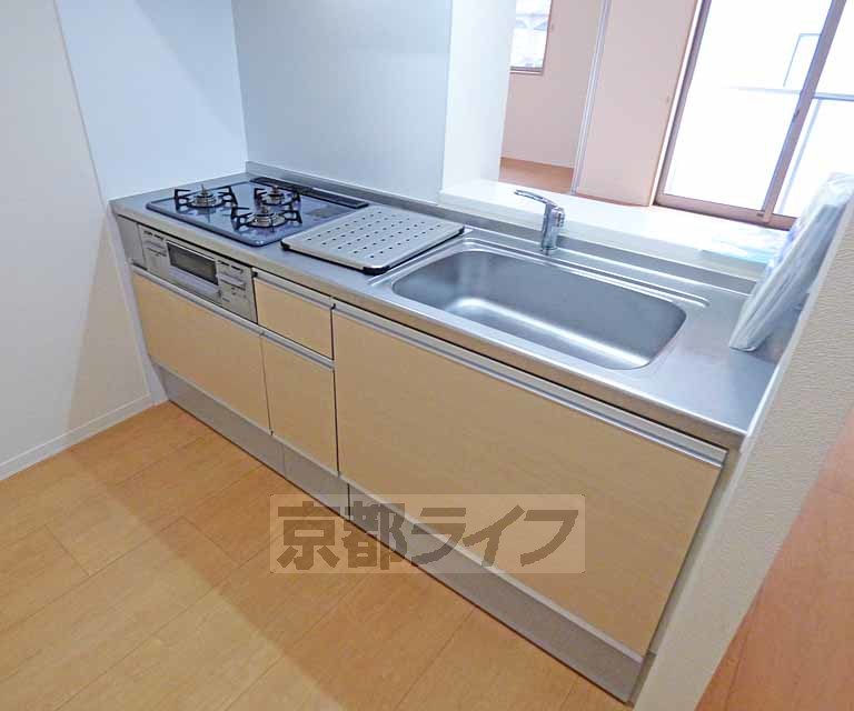 キッチン　調理スペースがしっかりとあるカウンターキッチン担っています。