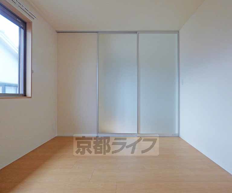 居室・リビング　広々としたお部屋になっています。