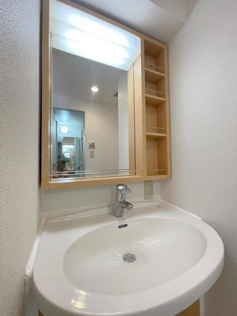 洗面設備　別部屋参考写真