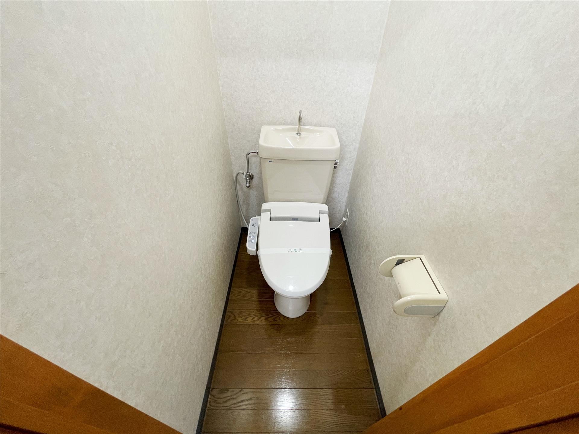 トイレ　トイレ