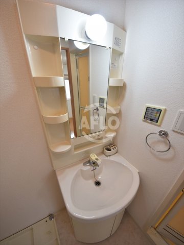 洗面設備　willDo天満橋　洗面化粧台