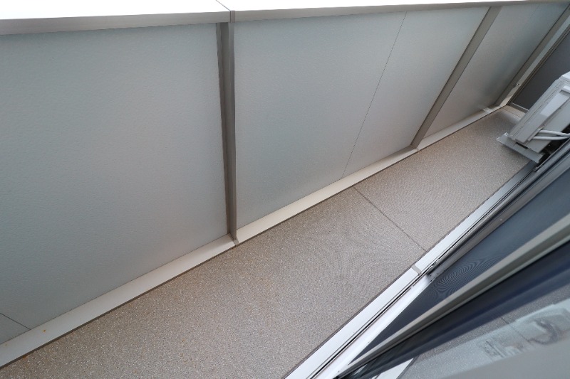 バルコニー　図面と現状に相違がある場合には現状を優先