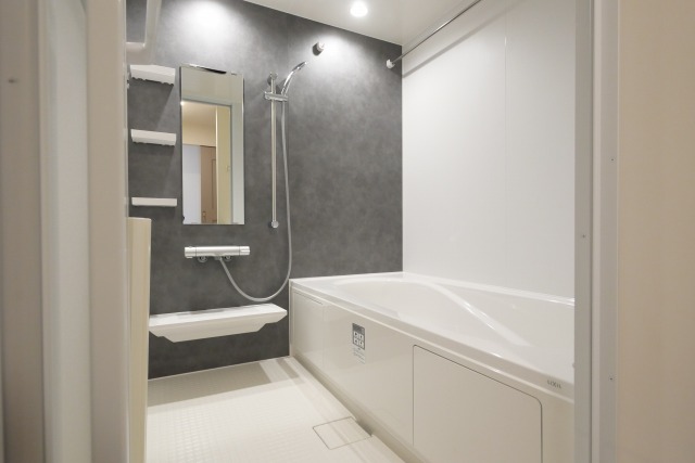 バス・シャワールーム　バス・シャワールーム