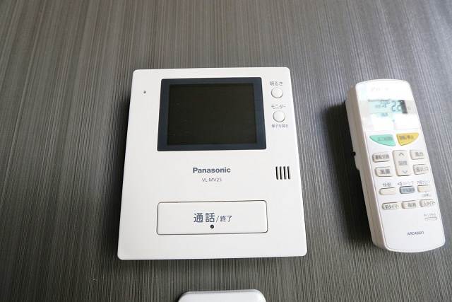 セキュリティ　来客者の顔が見えるので安心ですね