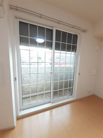 バルコニー　バルコニー付きです