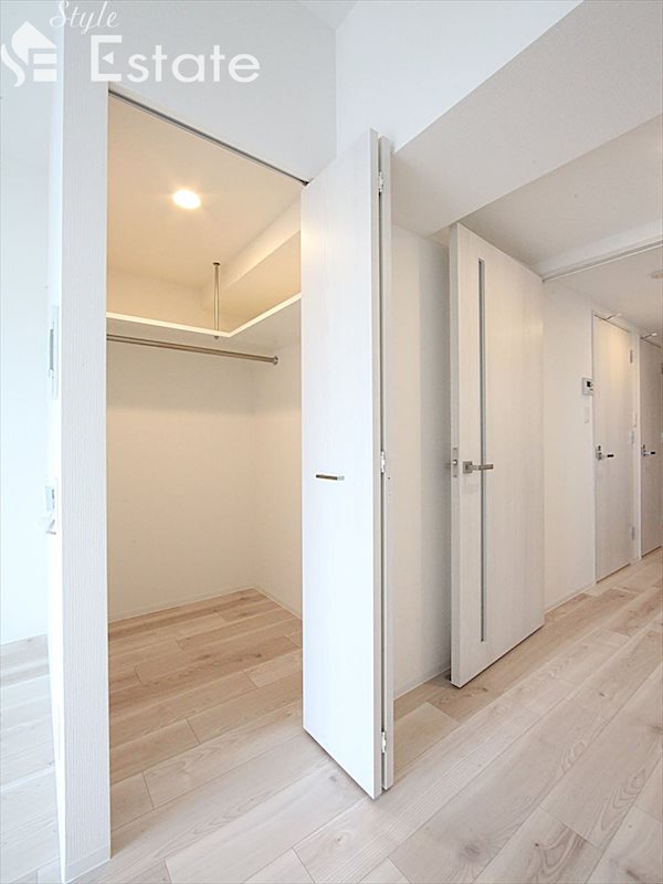 収納　クローゼット