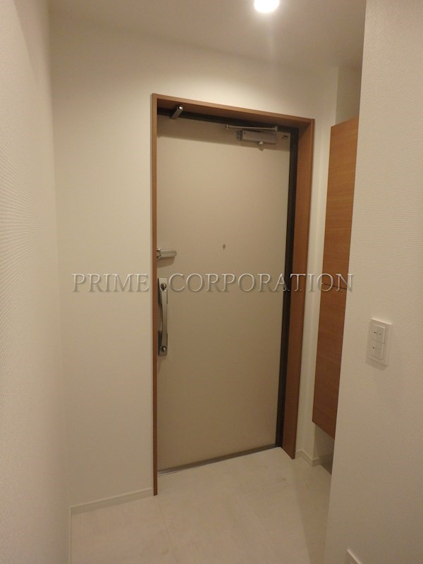 玄関　※参考写真※