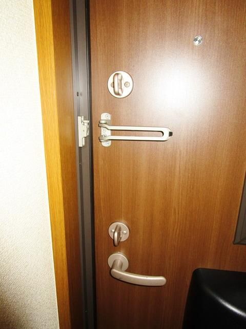 玄関　★うれしいダブルロック★