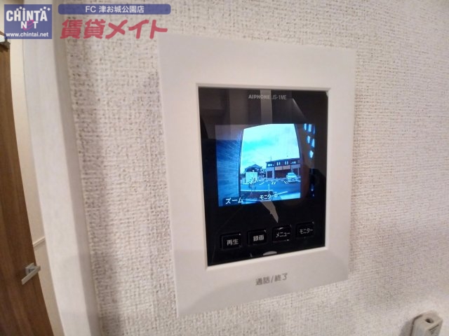 セキュリティ　同型参考写真