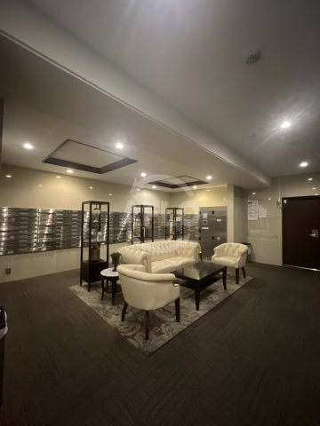 ロビー　スプランディッド難波　ロビー